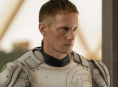 Alexander Skarsgård devient un voyou dans la nouvelle série de science-fiction d'Apple TV+.