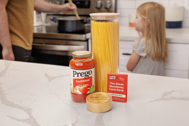 Sauce company lance un appareil qui permet d'enregistrer les conversations familiales pendant les repas.