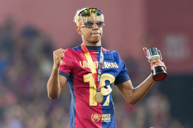Le manager de l'Espanyol s'en prend à Lamine Yamal : "Le Barça est doué pour le théâtre"