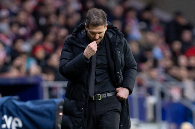Les supporters de l'Atlético de Madrid se plaignent de trois penalties potentiels non sifflés lors de la défaite contre Arsenal.
