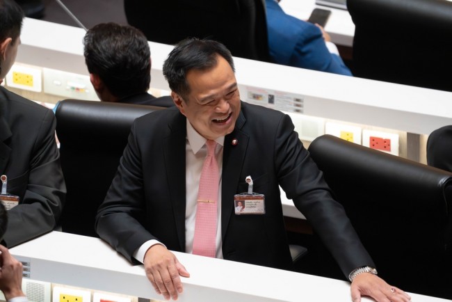 La Thaïlande nomme son troisième premier ministre en deux ans