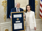 Trump associe le Groenland au prix Nobel de la paix : Ne se sentait plus oblig&eacute; de penser "purement &agrave; la paix".