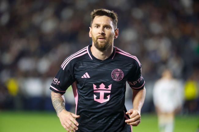 Leo Messi n'a pas l'intention de revenir à Barcelone, affirme le journaliste et biographe.