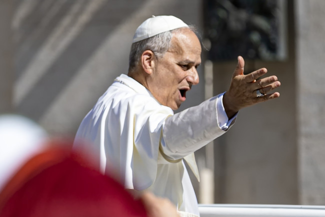 Trump lance une rare attaque publique contre le pape Léon : "Il est faible en matière de criminalité et terrible en matière de politique étrangère".