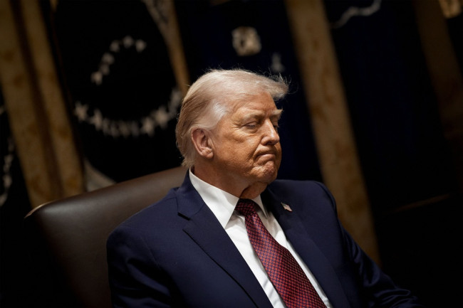 Trump fixe une date limite de 10 à 15 jours pour l'accord sur le nucléaire iranien et met en garde contre de "très mauvaises choses" si aucun accord n'est conclu.
