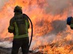 Un incendie de forêt oblige à des évacuations massives en Crète