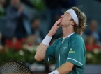 Andrey Rublev remporte le prix humanitaire Arthur Ashe pour sa fondation d'aide aux enfants atteints de maladies graves.