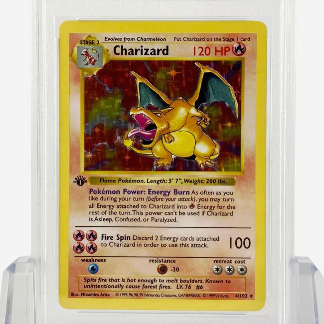 Charizard, Pikachu et Gengar se classent parmi les personnages de cartes Pokémon les plus chers.