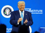 Trump dit qu'il veut la paix, mais prévient que la Troisième Guerre mondiale n'est pas si loin que ça.