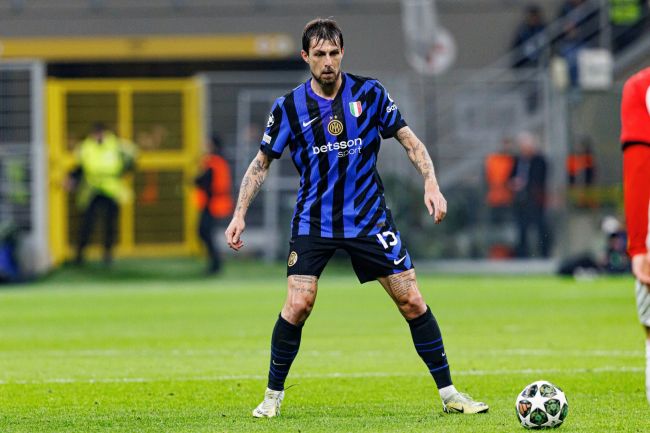Qui est Francesco Acerbi, auteur du but à 90+3 pour l'Inter et joueur le plus âgé du match.