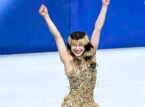 Alysa Liu remporte la m&eacute;daille d'or pour les &Eacute;tats-Unis quatre ans apr&egrave;s sa retraite anticip&eacute;e du patinage artistique.