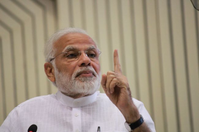 Le Premier ministre indien Modi essaie de séduire les jeunes sur Instagram, mais ça lui a explosé au visage