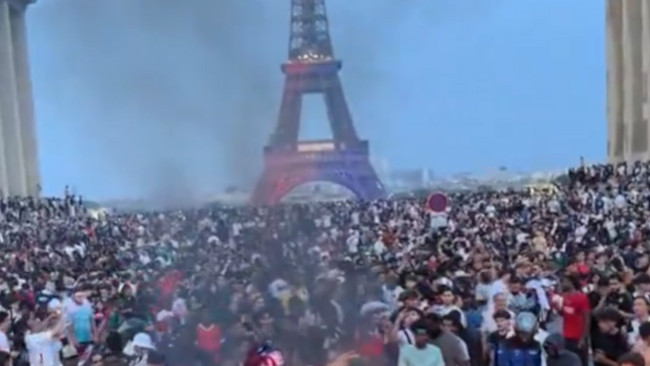 Plus de 400 arrestations dans les émeutes après la victoire du Paris Saint-Germain en Ligue des champions.