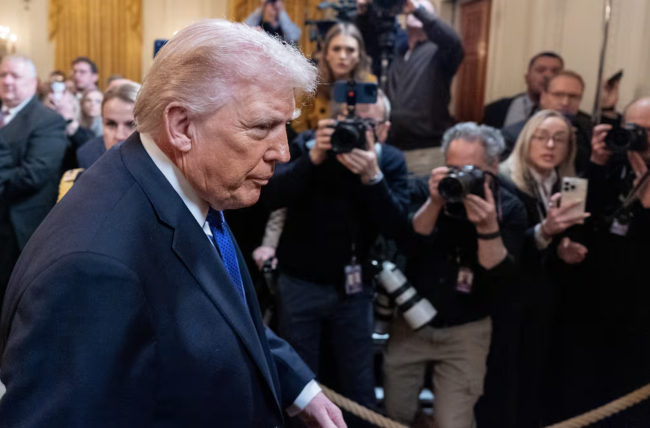 Le président Trump a gagné 1 milliard de dollars grâce aux cryptomonnaies dès sa première année de retour au pouvoir