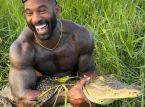 Cet homme a lutt&eacute; contre des crocodiles en Australie et en a fait des vid&eacute;os... Maintenant, il fait l'objet d'une enqu&ecirc;te