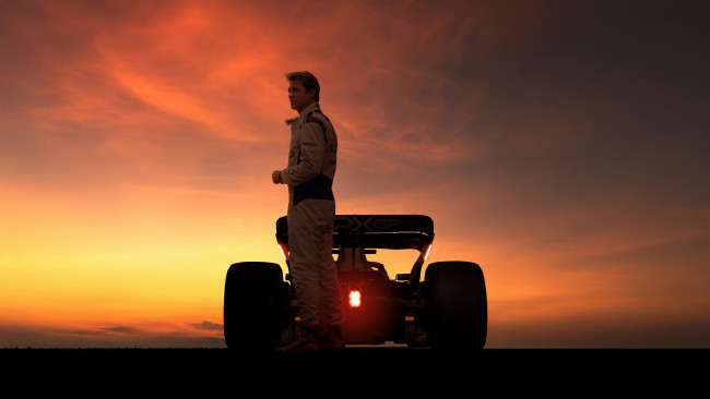 F1