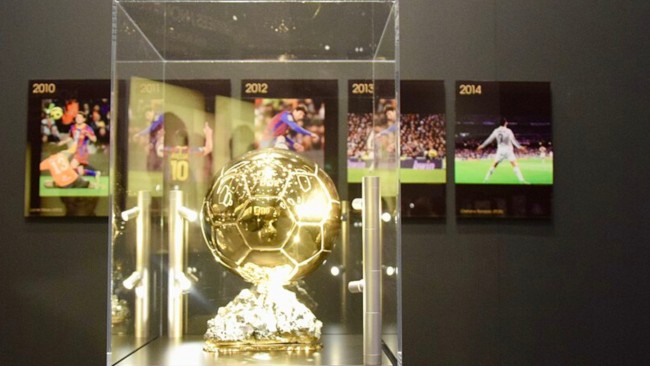 Comment fonctionne le processus de vote du Ballon d'Or et quels sont les critères utilisés ?