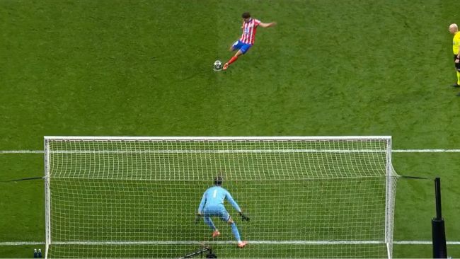 Pourquoi le penalty de Julián Álvarez contre le Real Madrid a-t-il été refusé ?
