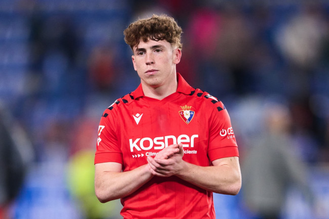 L'ailier espagnol Víctor Muñoz est la première recrue de Liverpool sous la houlette d'Iraola