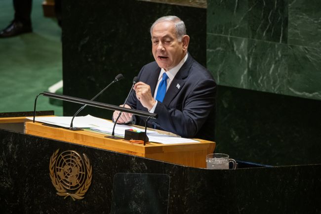 Netanyahu prévient que le cessez-le-feu à Gaza prendra fin si les otages ne sont pas libérés d'ici samedi midi.