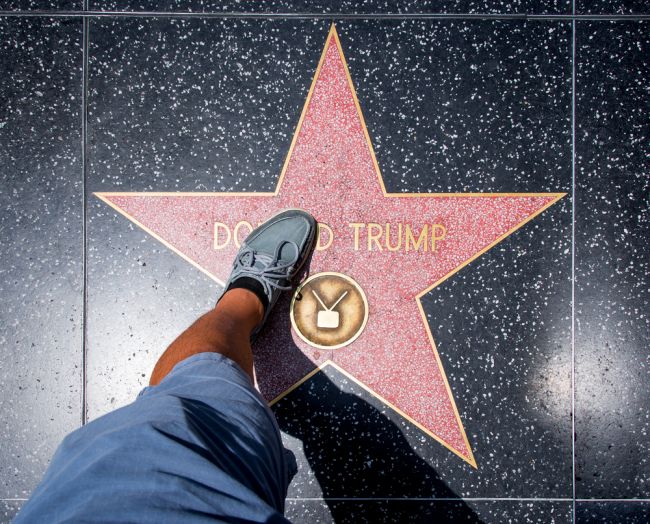 Le Royaume-Uni entame des pourparlers avec les États-Unis au sujet des droits de douane proposés pour les films