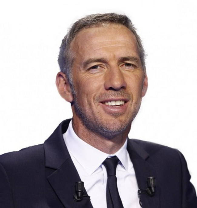 Éric Roy, l'entraîneur du Stade Brestois, est décédé d'un cancer à l'âge de 58 ans