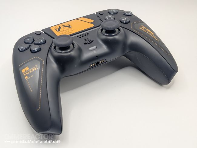 MANETTES PLAYSTATION 5 – ÉDITIONS