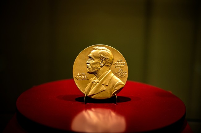 Voici le prix Nobel de sciences économiques pour l'année 2025.