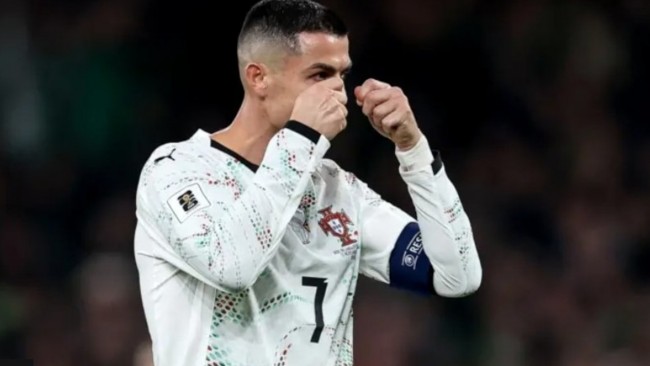 Cristiano Ronaldo risque une suspension de trois matchs pour comportement violent, et pourrait manquer le début de la Coupe du monde 2026.