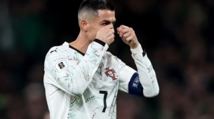 Cristiano Ronaldo risque une suspension de trois matchs pour comportement violent, et pourrait manquer le début de la Coupe du monde 2026.