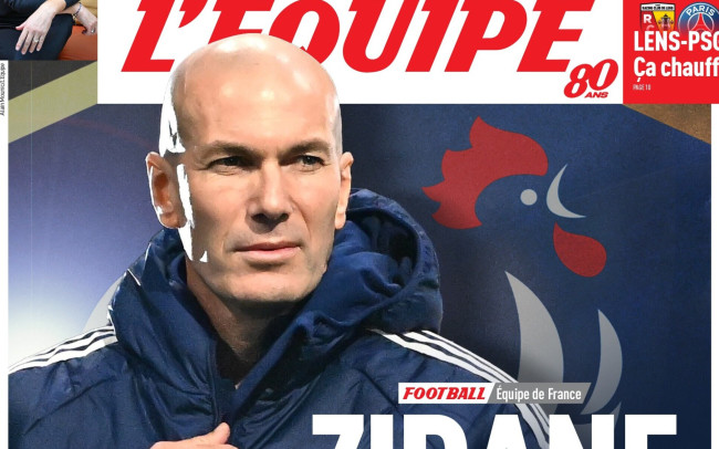 Zidane de retour en couverture de L'Équipe alors que de nouvelles rumeurs sur son prochain rôle d'entraîneur sont révélées.